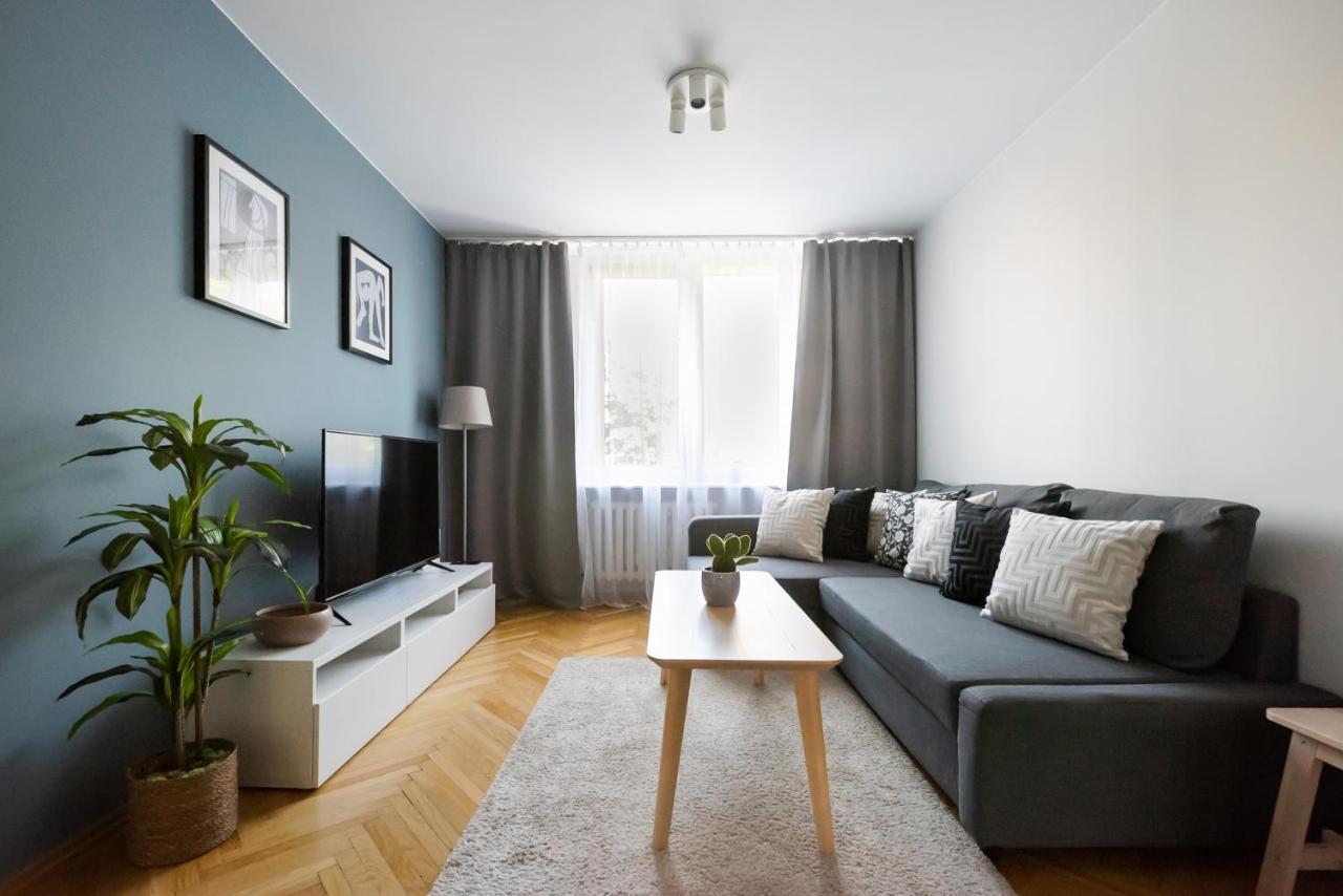 Nowogrodzka Grey Apartment Warsaw Exterior photo